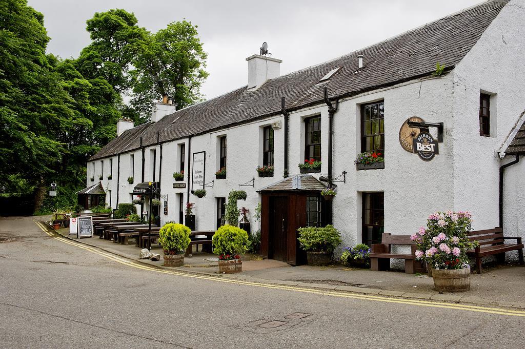 The Falls Of Dochart Inn Killin Esterno foto
